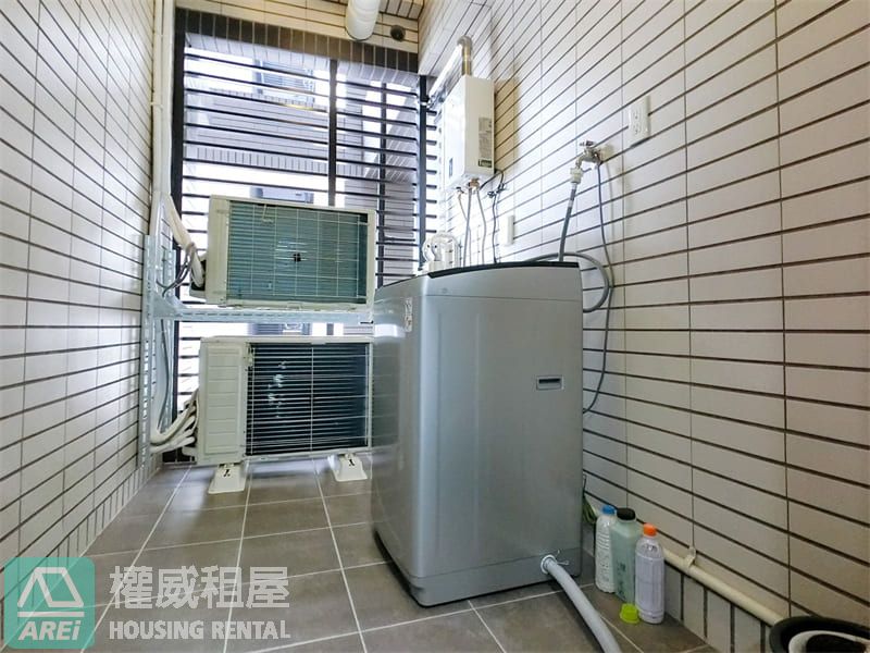 火車站後驛MRT擁捷舒適兩房平車