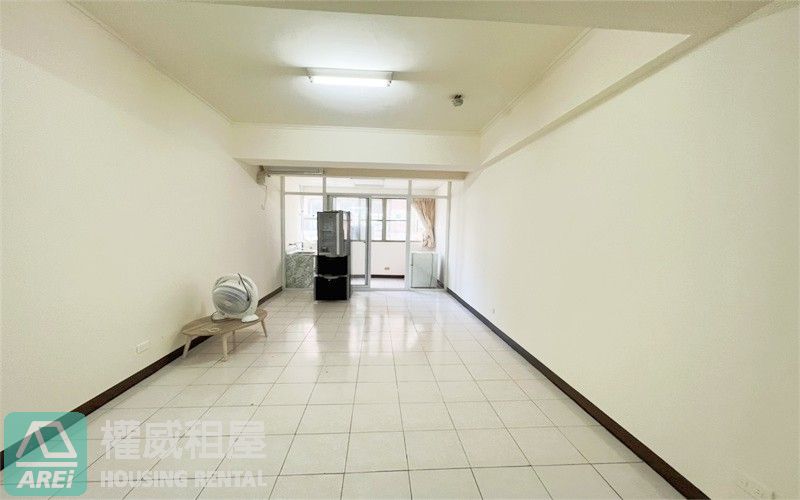 高雄火車站MRT妙芳鄰大空間住辦2房