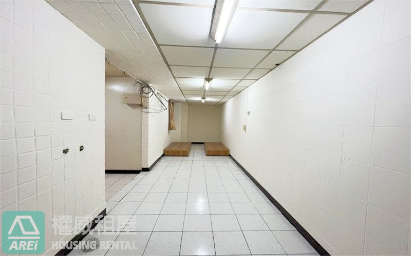 高雄火車站MRT妙芳鄰大空間住辦2房