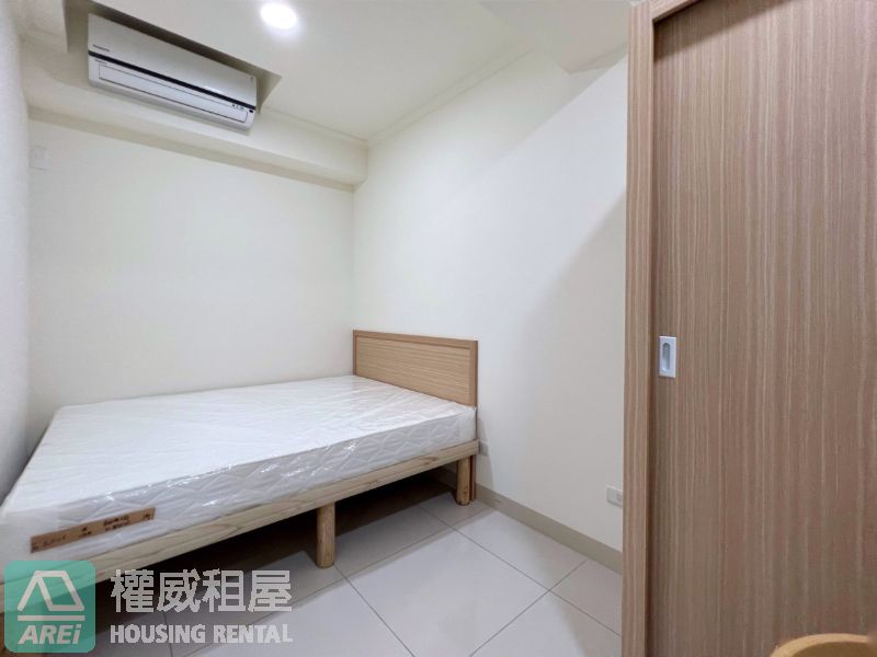 就在高醫旁|郡都當代|靜謐2房|公設豐富