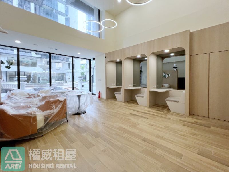 就在高醫旁|郡都當代|靜謐2房|公設豐富