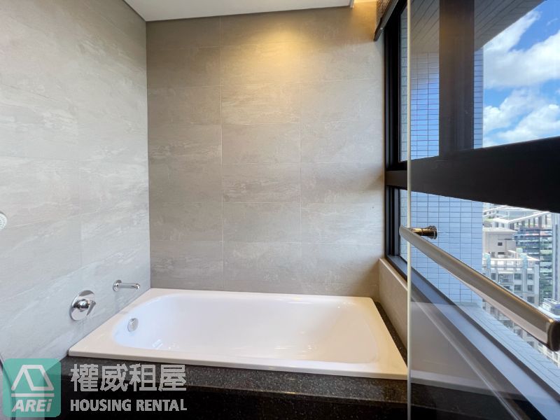 🏙️左營高鐵|耀嵩豐高樓|景觀旖妮3房平車