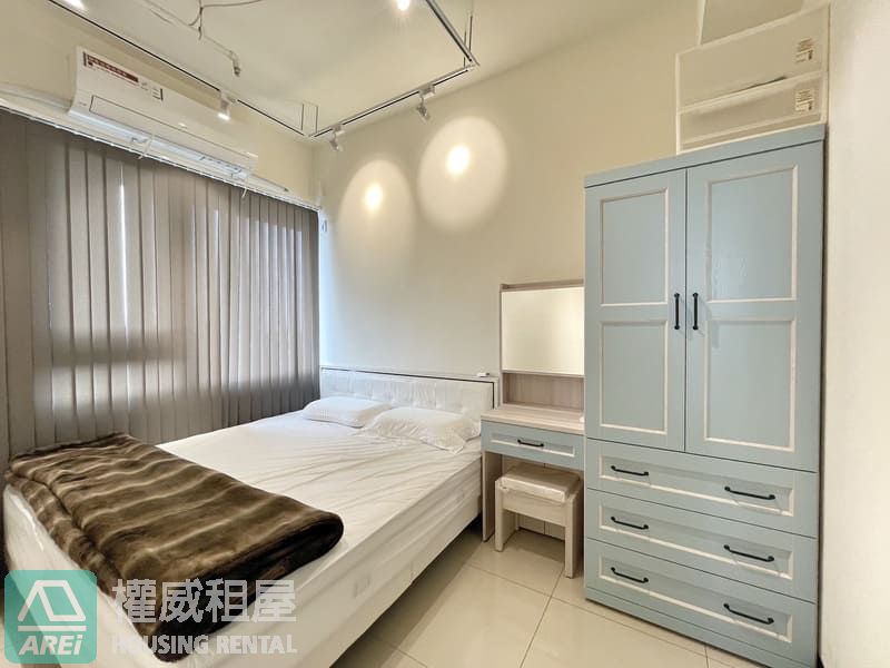 高雄大學悅讀天悅景觀2+1房平車