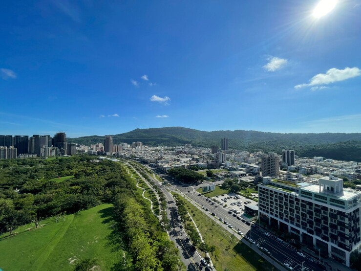 美術館帝門首排超美綠景-3+1房-雙套房+雙平車