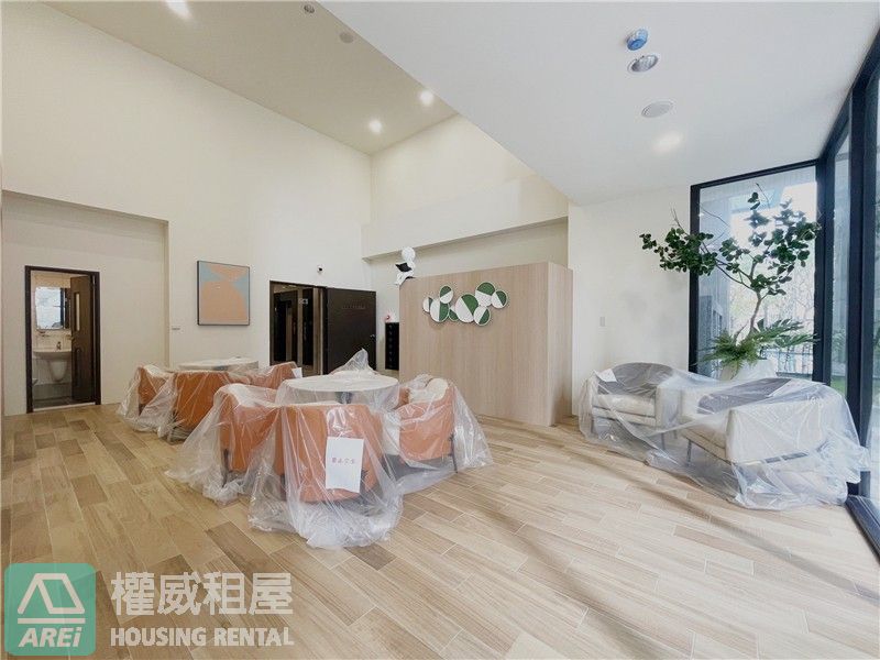高醫郡都當代｜清新優雅2房車位｜可寵可租補