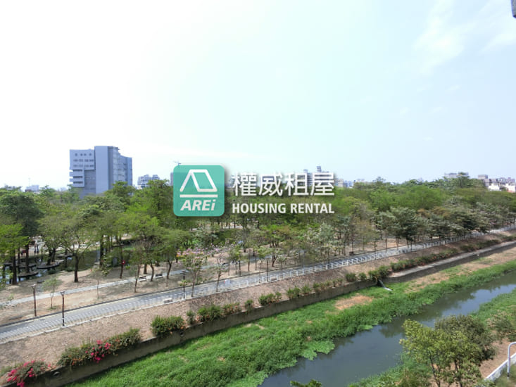 鳳山彩虹城堡美景寧靜2+1房平車