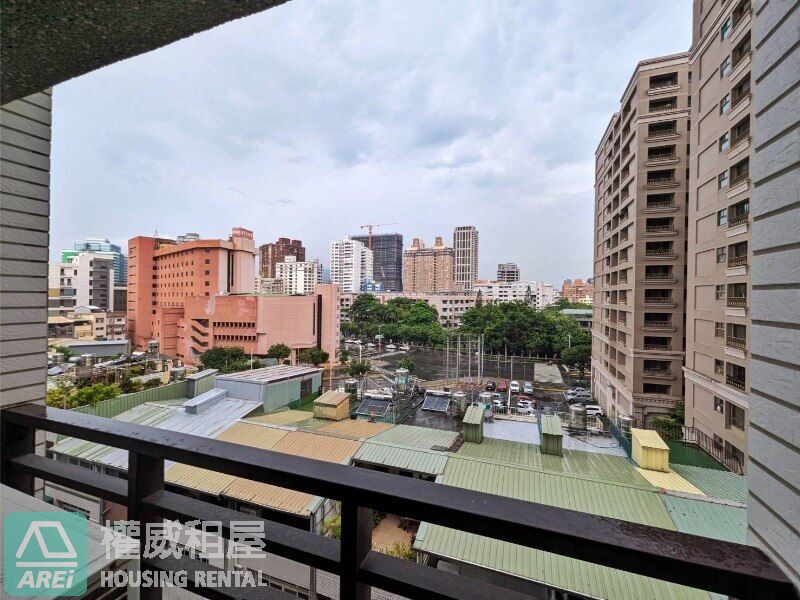 📚愛上悅讀高樓景觀｜家具齊全｜可租補｜大立生活圈超便利
