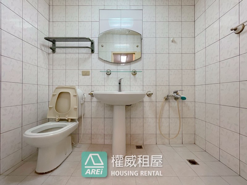 文化中心福建街靜巷公寓三房大客廳雙陽台