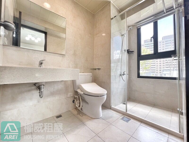 鳳山華友聯森之道稀有2+1房大露臺平車(可租補)