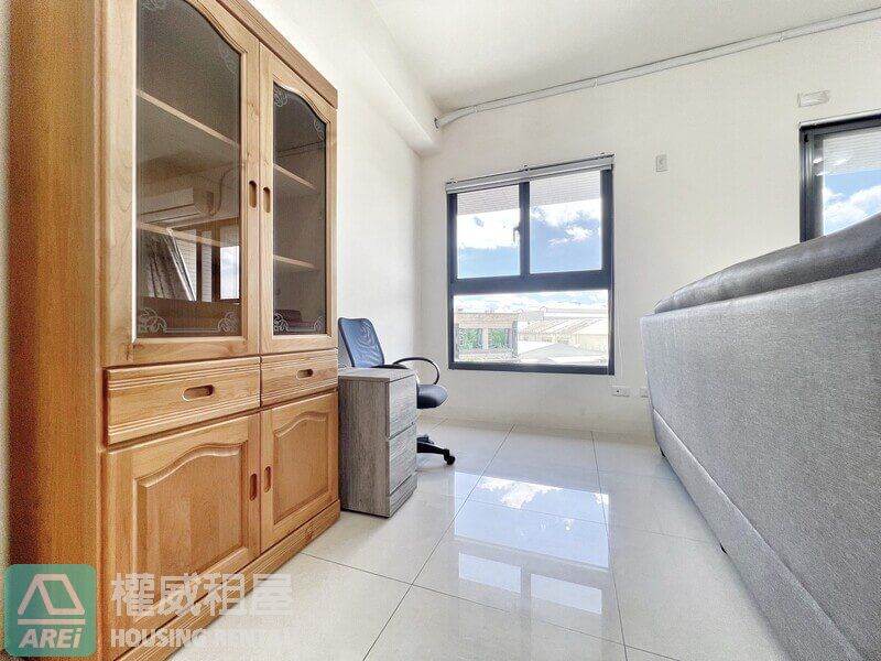 鳳山華友聯森之道稀有2+1房大露臺平車(可租補)