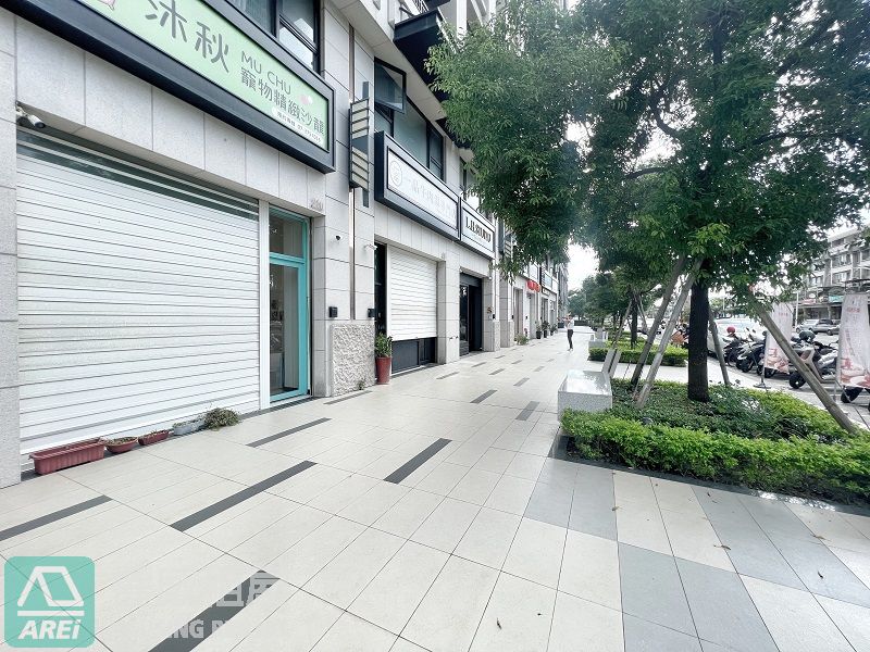 仁武大麗城八德商圈1+2樓金店面
