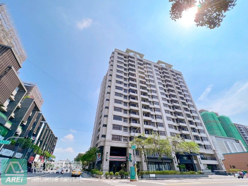 仁武知名建商遠見翡麗大空間3+1房平車