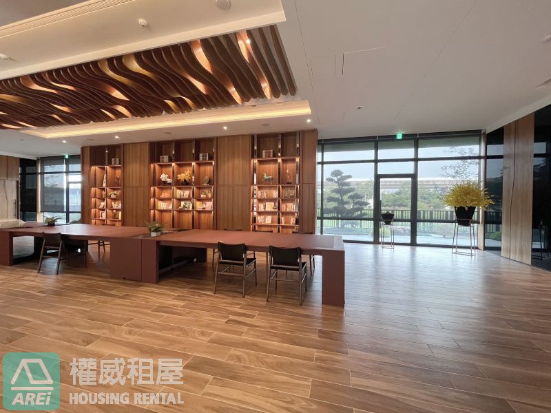 橋頭京城森遠陽台進出2房平車