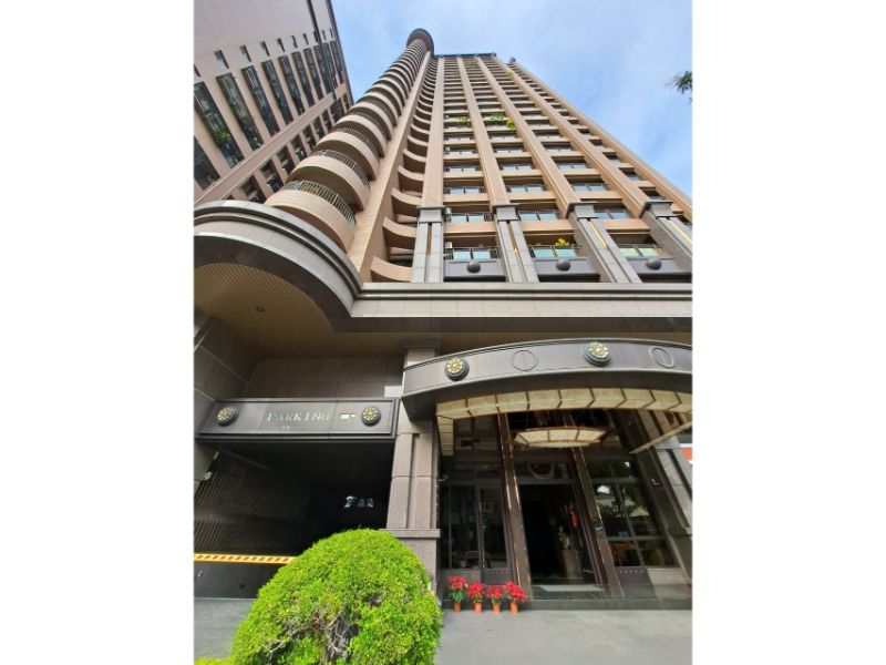 農十六捷運+輕軌森朵4房住辦兩用可寵平車