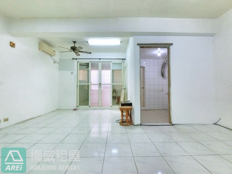 可租屋補助加昌國小對面3改2房空屋大公寓