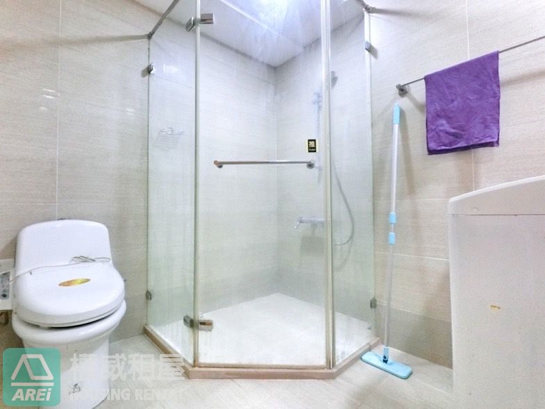 鳳凰苑｜信義國小MRT溫馨採光2房可租屋補助