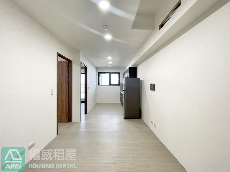 橋頭京城森遠陽台進出2房平車