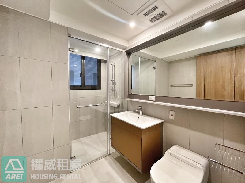 橋頭京城森遠陽台進出2房平車