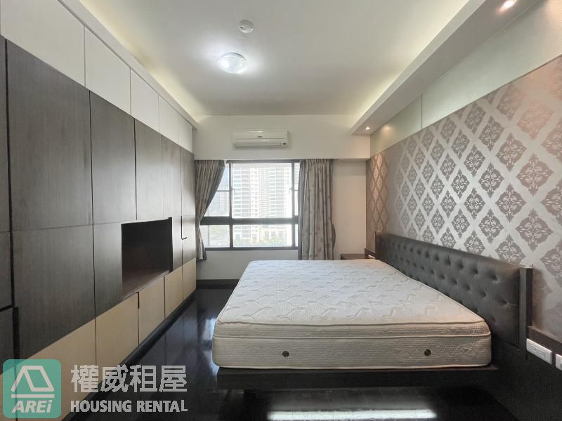 美術館陽光藝花園精品4房平車