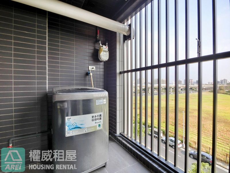 森遠｜R22青埔站雙面採光溫暖3房平車
