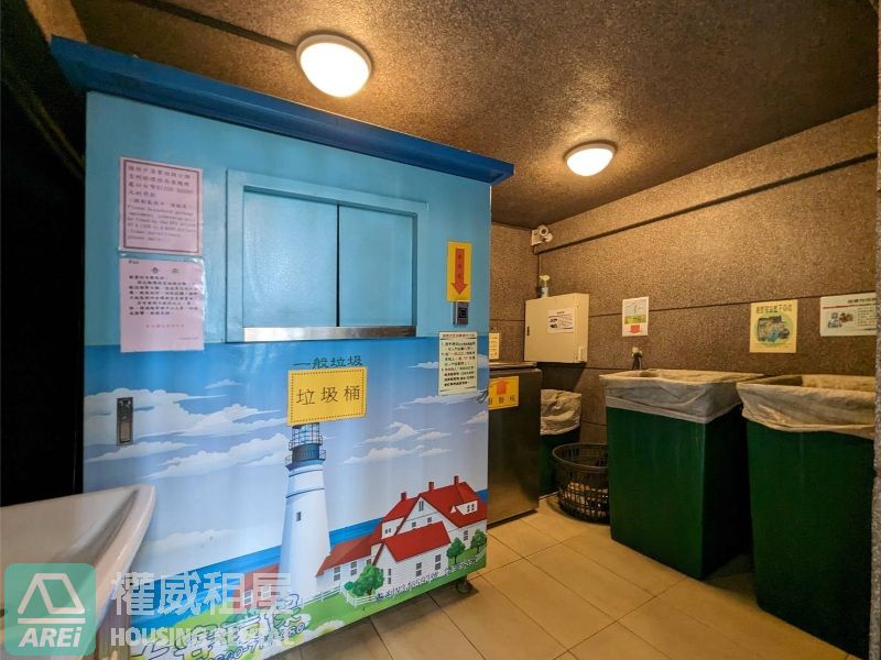 R13凹子底富邦BOT｜森朵敞亮4房平車