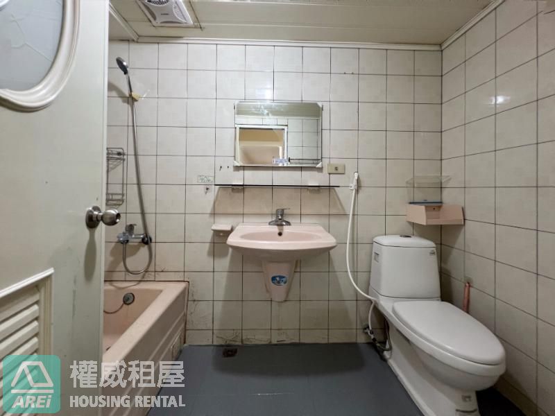 近後驛高醫翰軒大廈大4房可租補