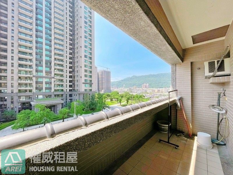 美術館正青海商圈店面(全棟出租)