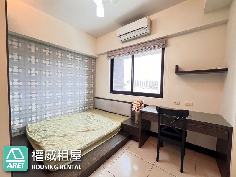 陽台進出可以看海的家左營鉑金海岸景觀3房平車
