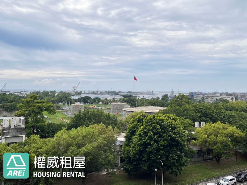 陽台進出可以看海的家左營鉑金海岸景觀3房平車