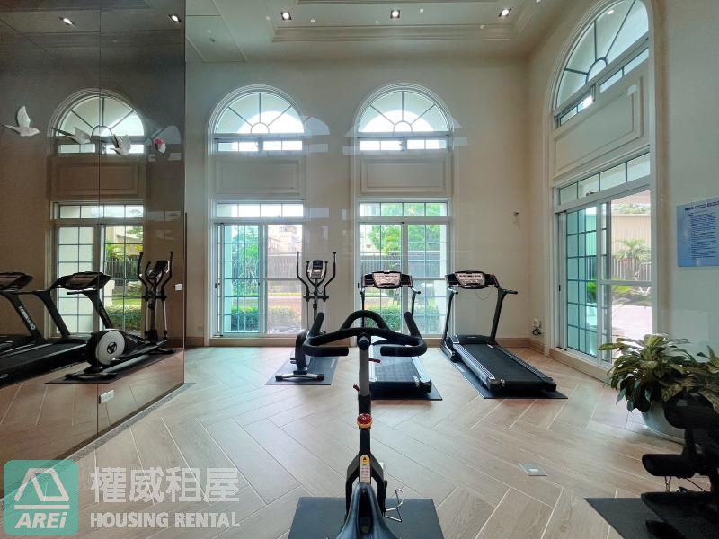 C21美術館｜學院美術之星｜樣品屋3房平車