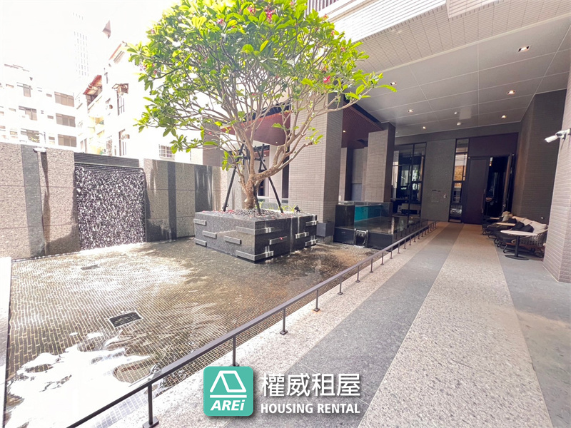 🏊聯上鉑麗SOHO三多商圈1+1泳池都會宅