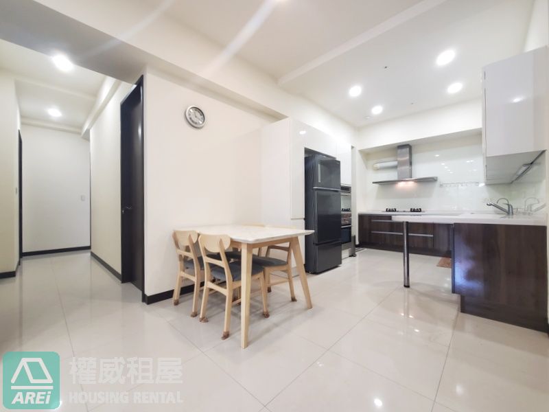 高鐵MRT博愛滙綠景大四房平車