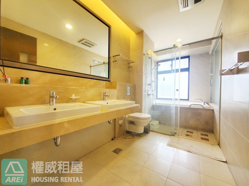 高鐵MRT博愛滙綠景大四房平車