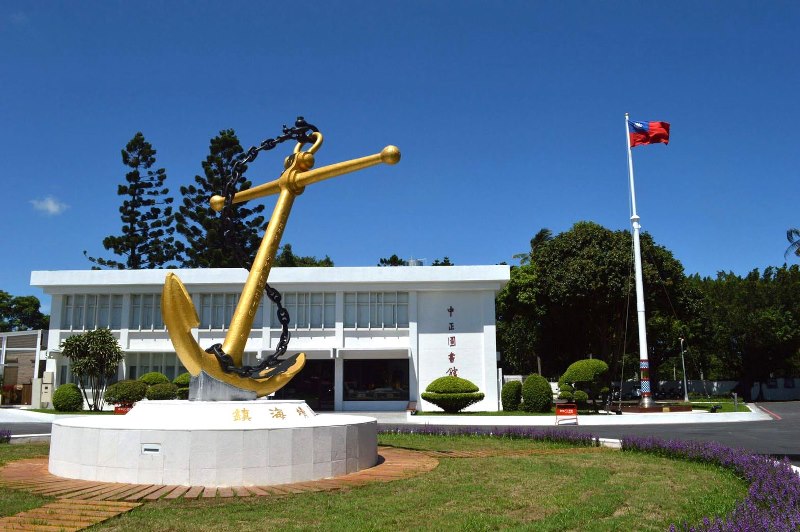 蓮池潭太普美術海完美海景3+1房平車