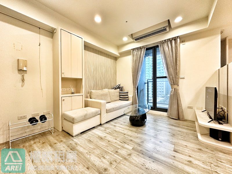 巨蛋I-HOME溫馨採光1+1房可租補