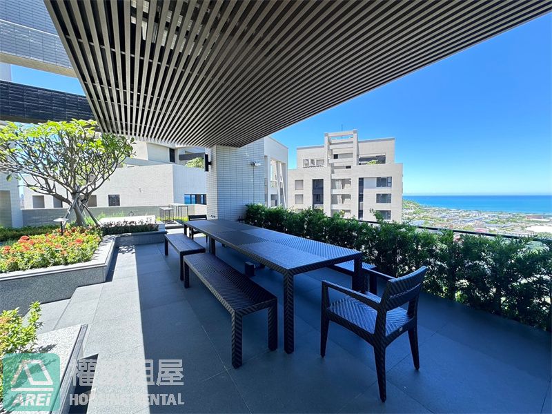 蓮池潭太普美術海完美海景3+1房平車