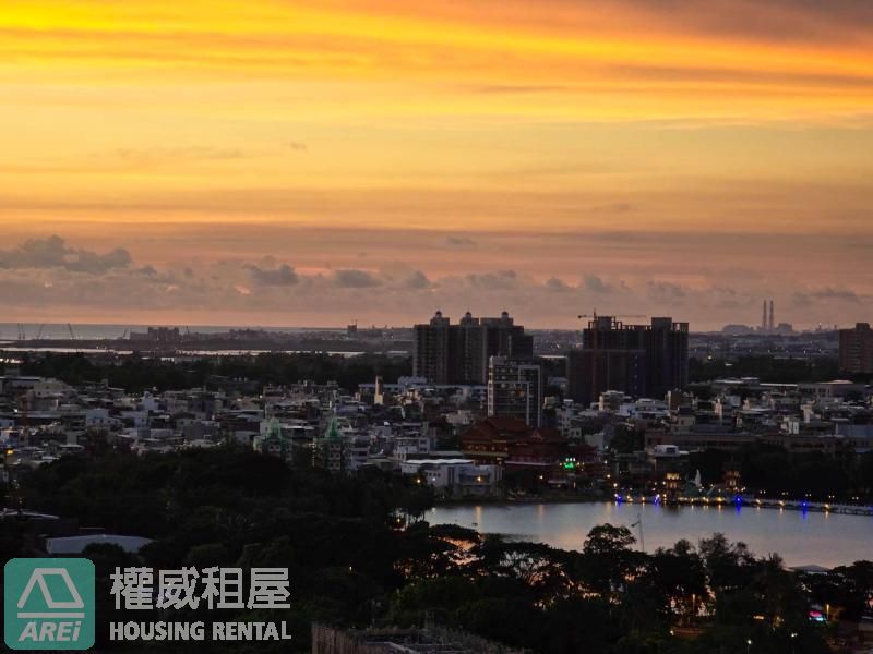 🌿 左營車站|觀山觀海高樓蓮池潭景觀2房