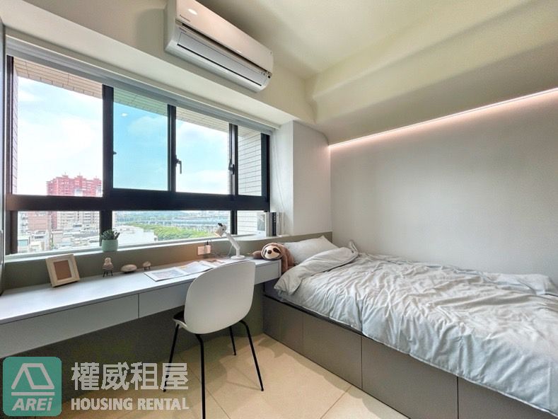 芳崗高鐵棧｜高樓景觀北歐風兩房｜可租補
