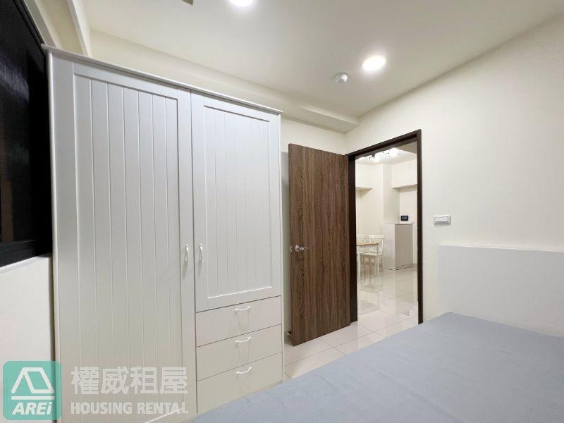 💎高醫商圈・郡都當代｜清新 1+1 房