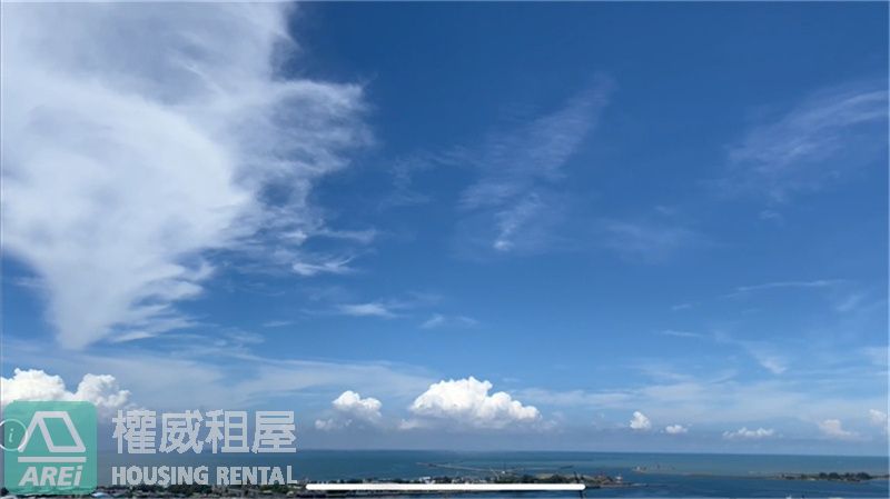 蓮池潭太普美術海完美海景3+1房平車