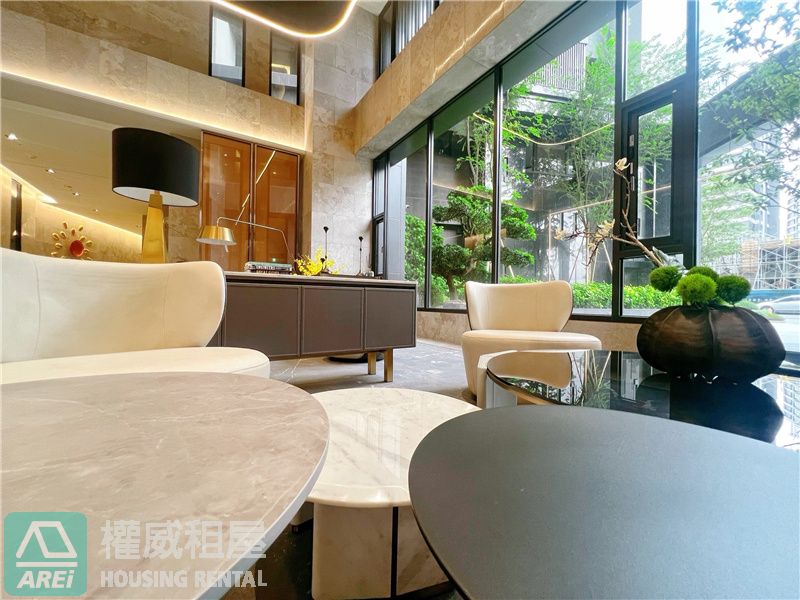 蓮池潭華友聯NeXT21全新溫馨明亮兩房平車