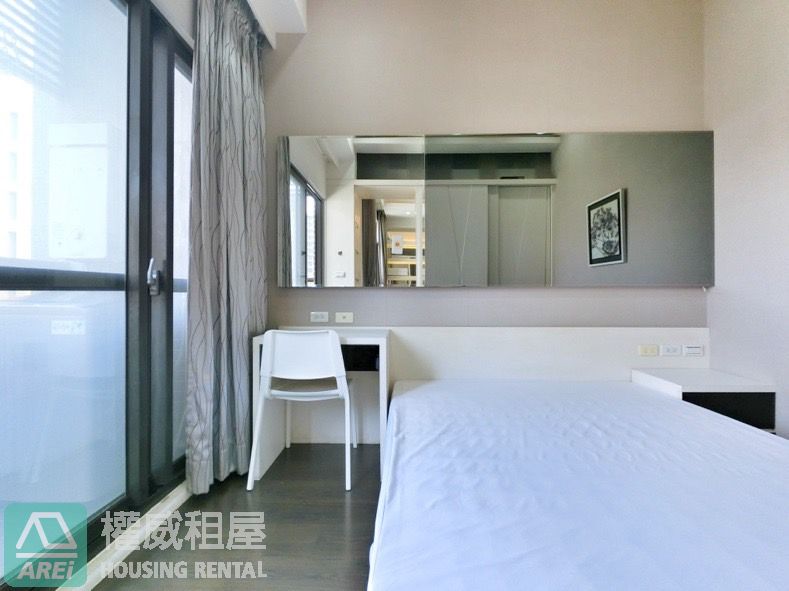 璟立方｜近R13凹子底站雙面採光2房可租補