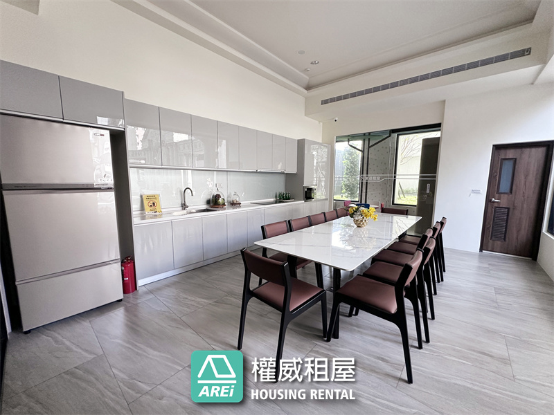 高醫商圈｜郡都當代｜高樓層感白色系風格兩房