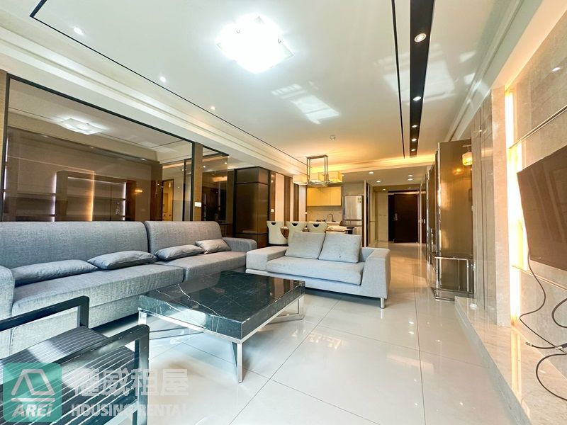 巨蛋MRT漢神DC精緻裝潢3+1房平車