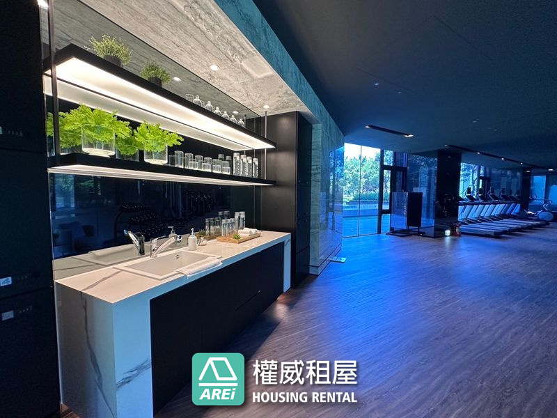 左營軍港美術海 | 高樓層海景宅｜簡約格調溫馨家居｜三房平車
