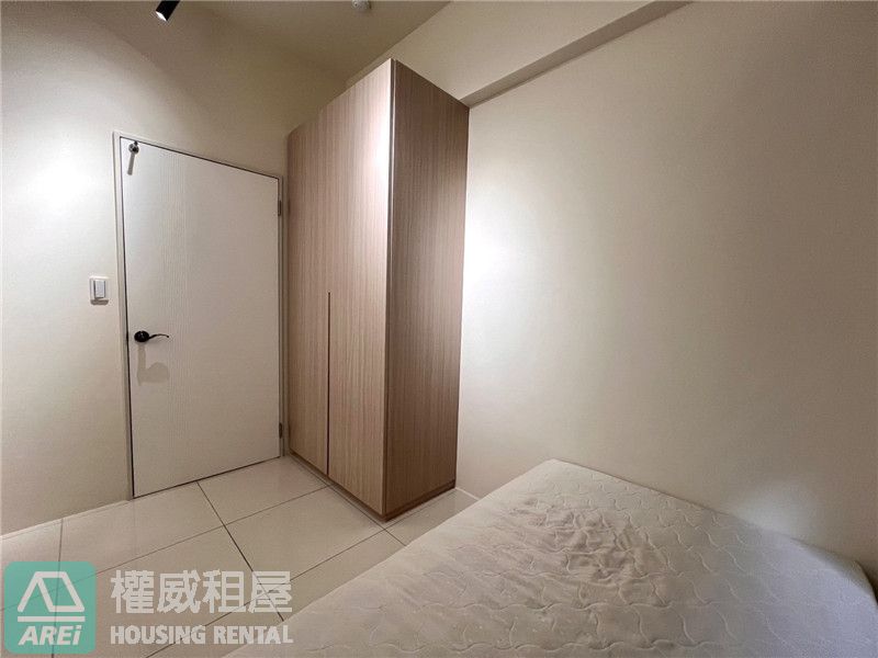 高鐵MRT城揚三越song現代舒適3房2衛平車