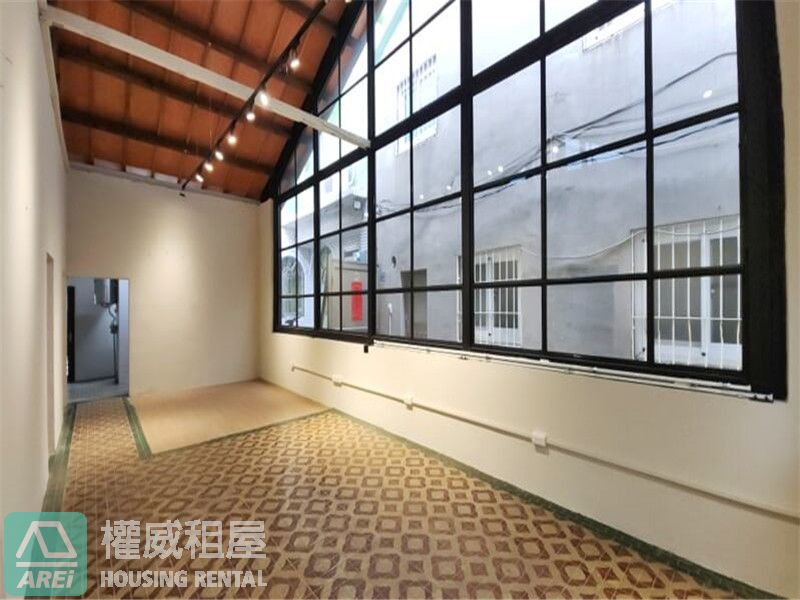 鹽埕風華∣古厝風情∣商業空間