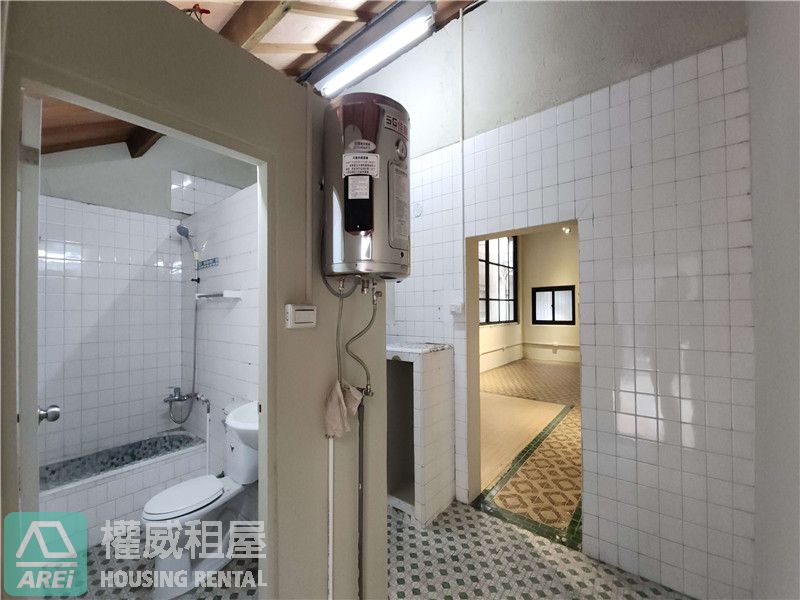 鹽埕風華∣古厝風情∣商業空間