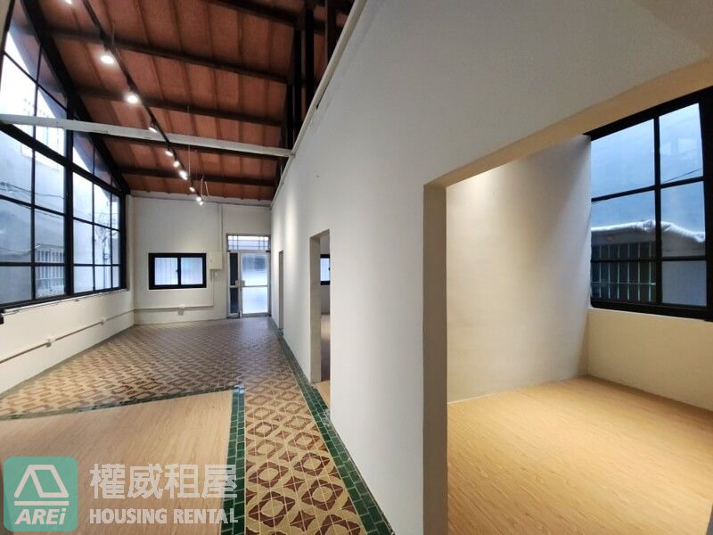 鹽埕風華∣古厝風情∣商業空間
