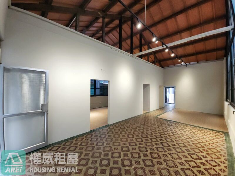 鹽埕風華∣古厝風情∣商業空間